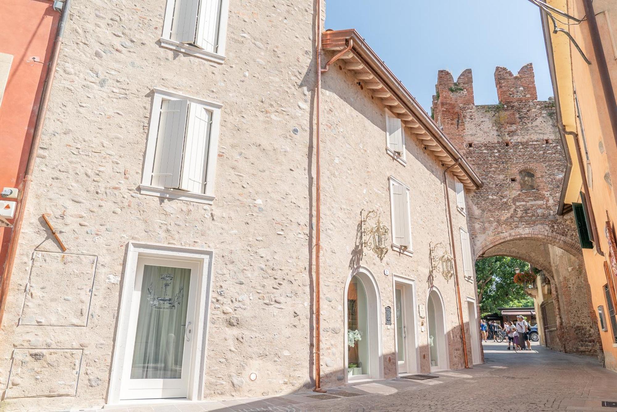 Regia Rosetta - Royal Rooms Borghetto Valeggio sul Mincio Exteriör bild