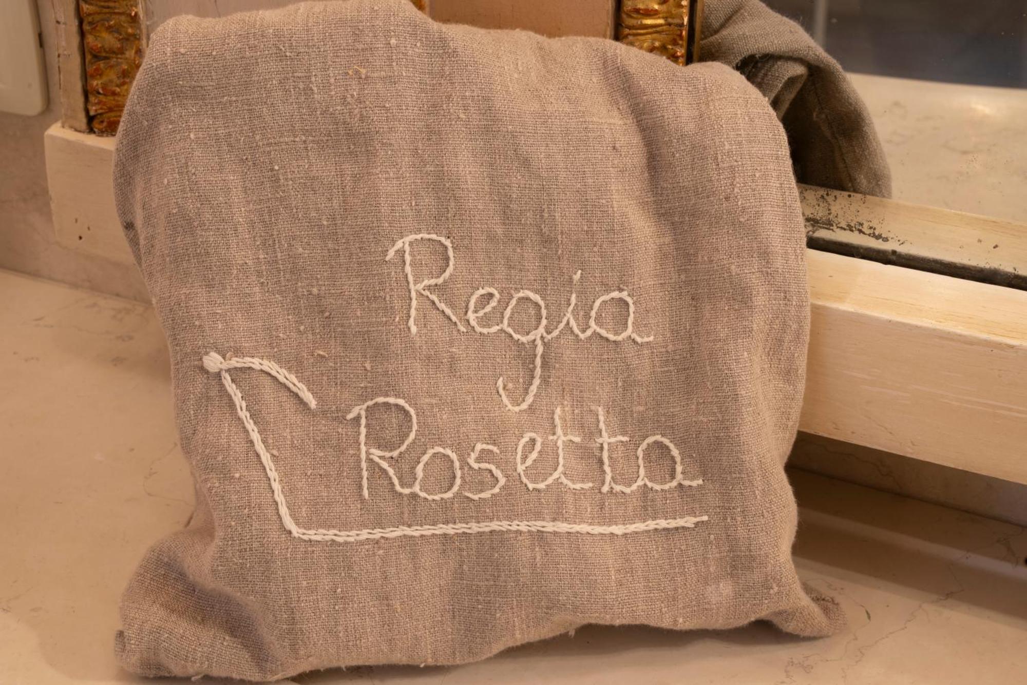 Regia Rosetta - Royal Rooms Borghetto Valeggio sul Mincio Exteriör bild